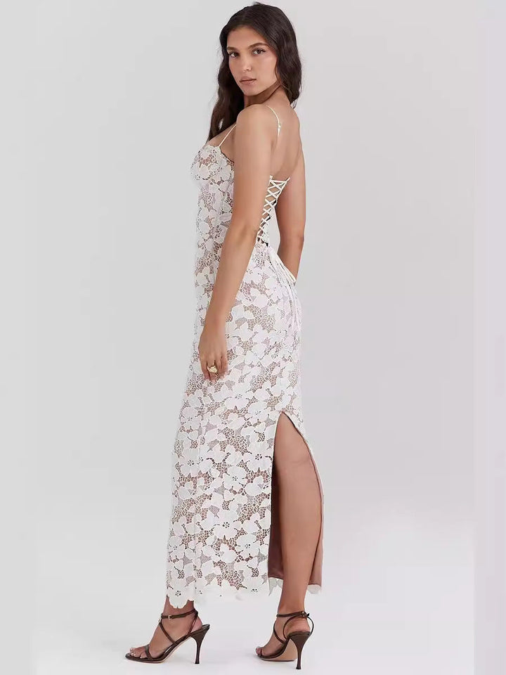Eclat™ | Robe longue en dentelle florale avec dos lacé
