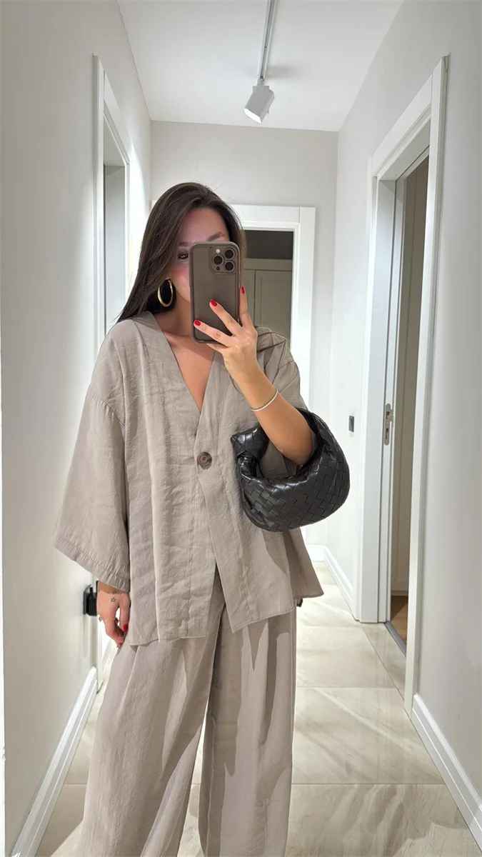 Modern Muse Linen Set – Effortless Elegance