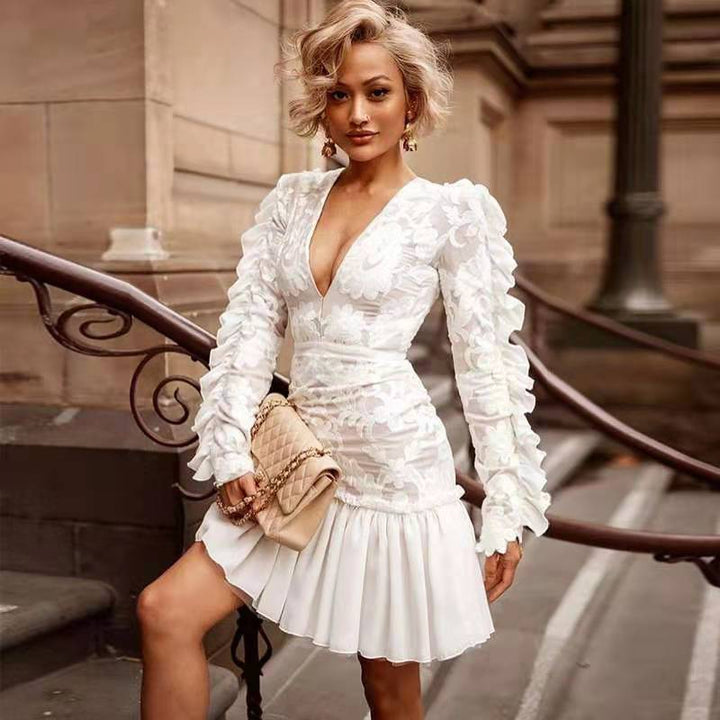 Eclat™ | Mini-robe blanche – Manches bouffantes et jupe plissée chic