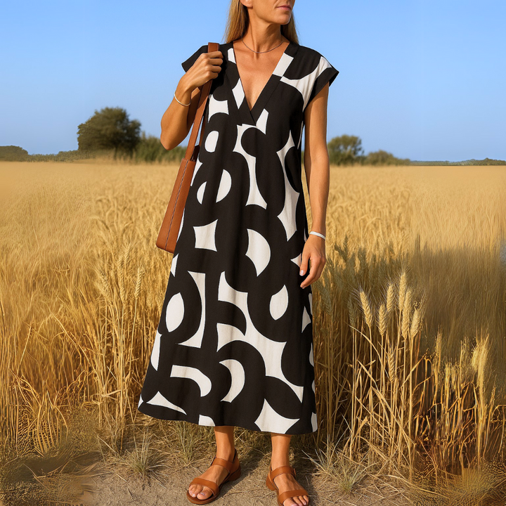 Valerie | Robe Ajustée à Col en V