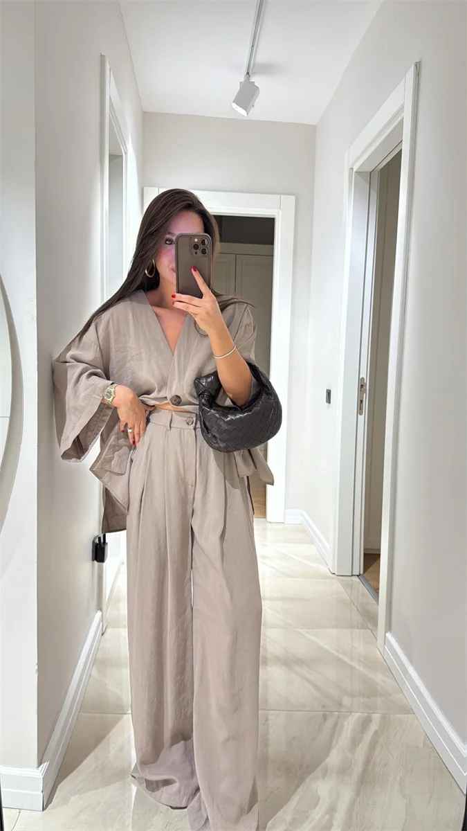 Modern Muse Linen Set – Effortless Elegance