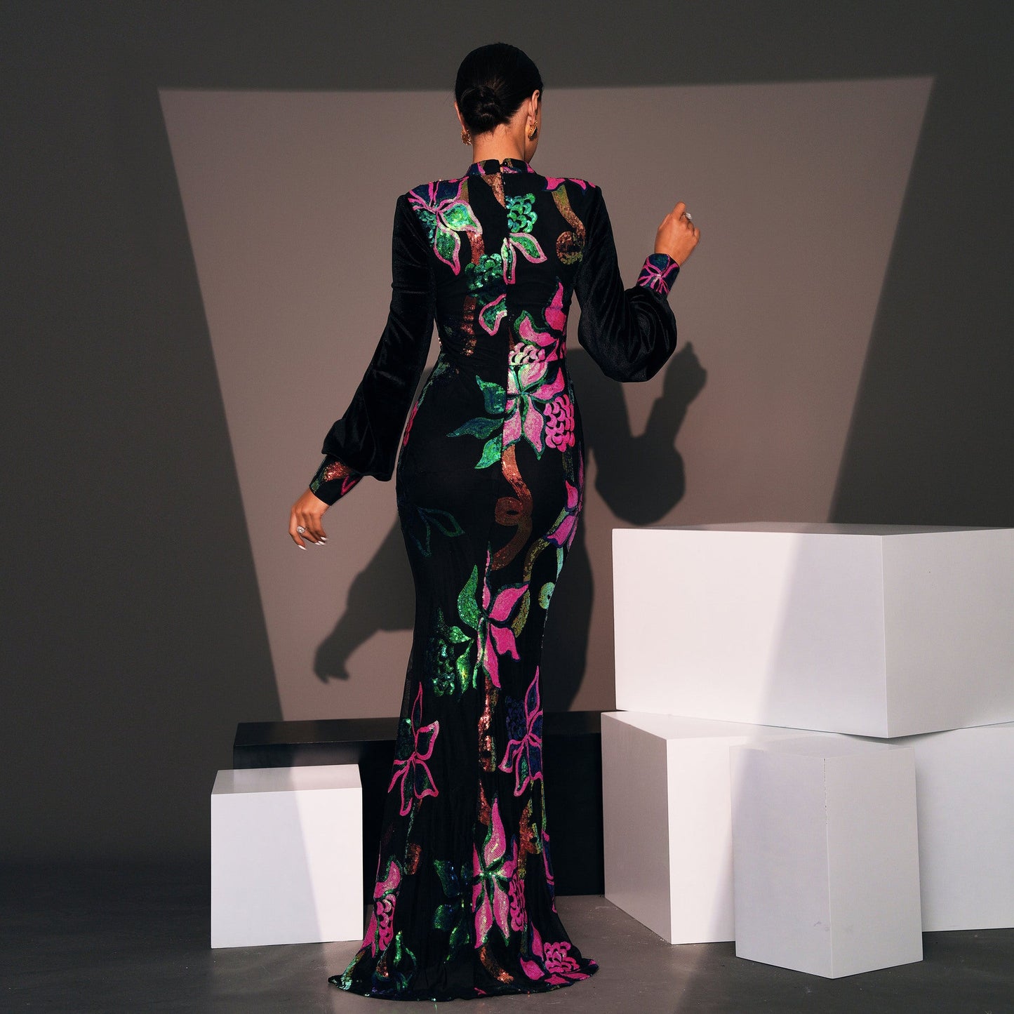 Eclat™ | Robe longue fleurie Épaules dénudées et manches bouffantes