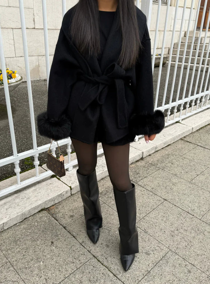 Éclat™ – Manteau Élégant en Laine, Détails Fourrure Amovibles