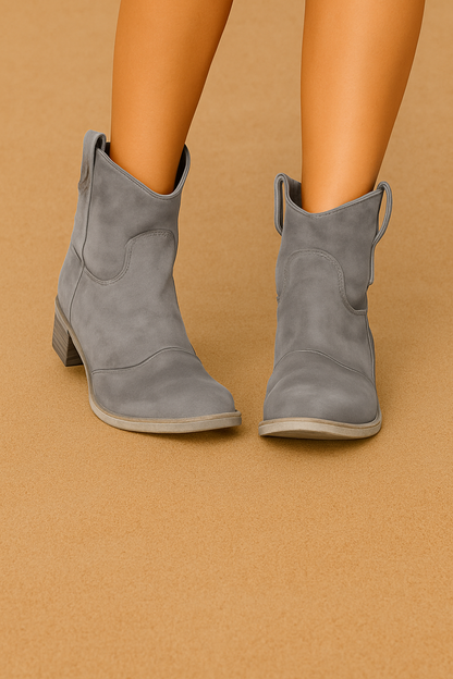 ÉCLAT™ – Bottes Élégantes en Suède (Nubuck)