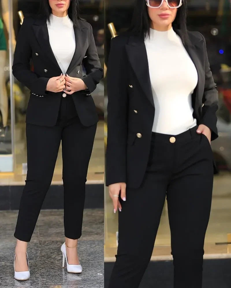 Elegant Double-Breasted Blazer & Trousers Suit Set – Sophisticated Power Look