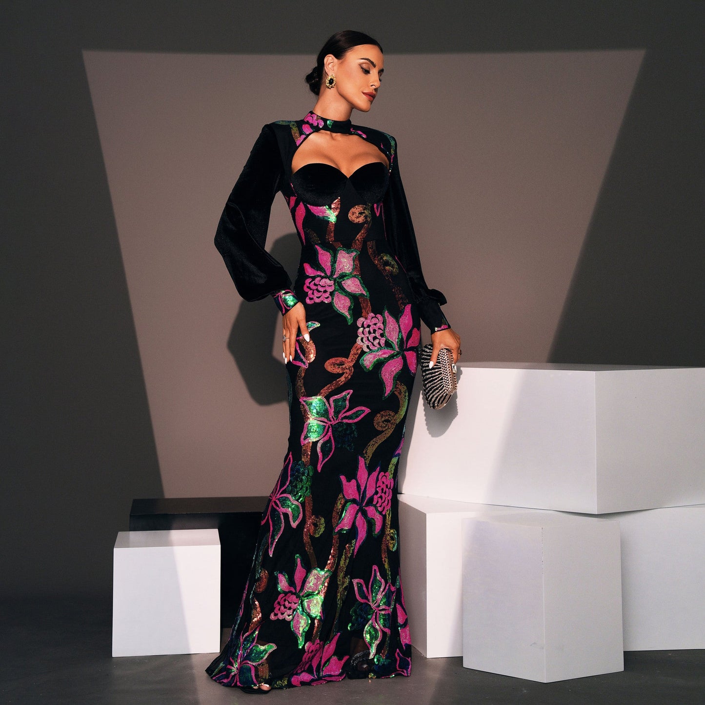 Eclat™ | Robe longue fleurie Épaules dénudées et manches bouffantes