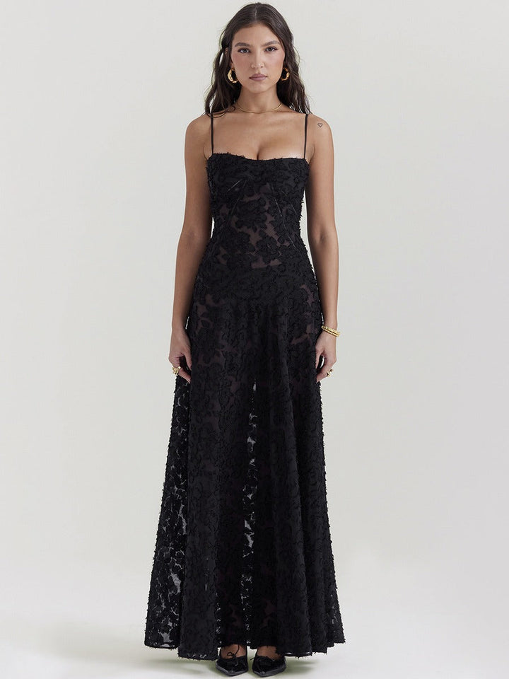 Eclat™ | Robe longue en dentelle noire – Élégance glamour et transparence subtile