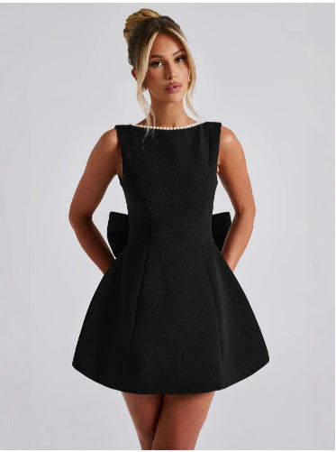 Eclat™ | Mini-robe évasée – Nœud dans le dos et coupe princesse